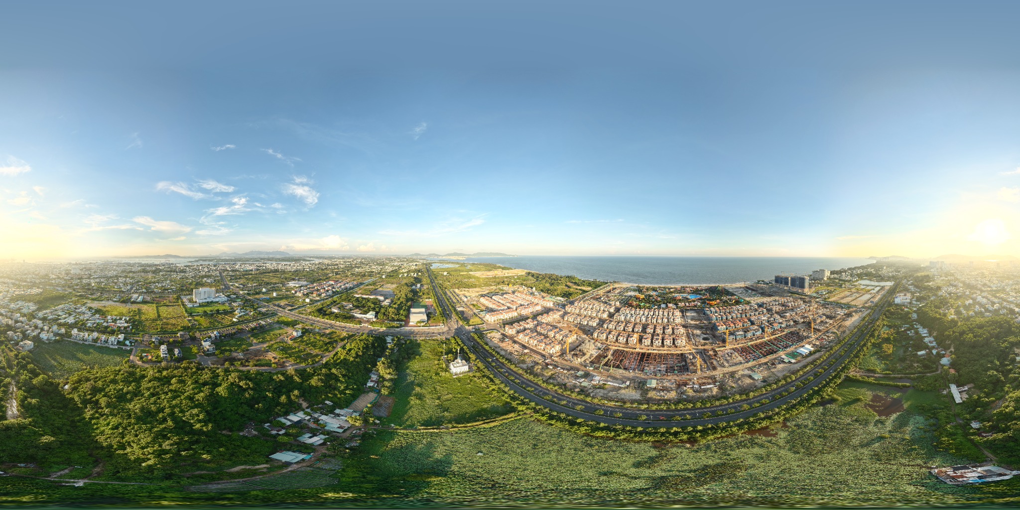 Topview Area panorama 360 độ của Blanca City